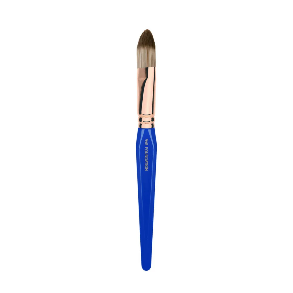 Bdellium Golden Triangle Brush 948 Foundation