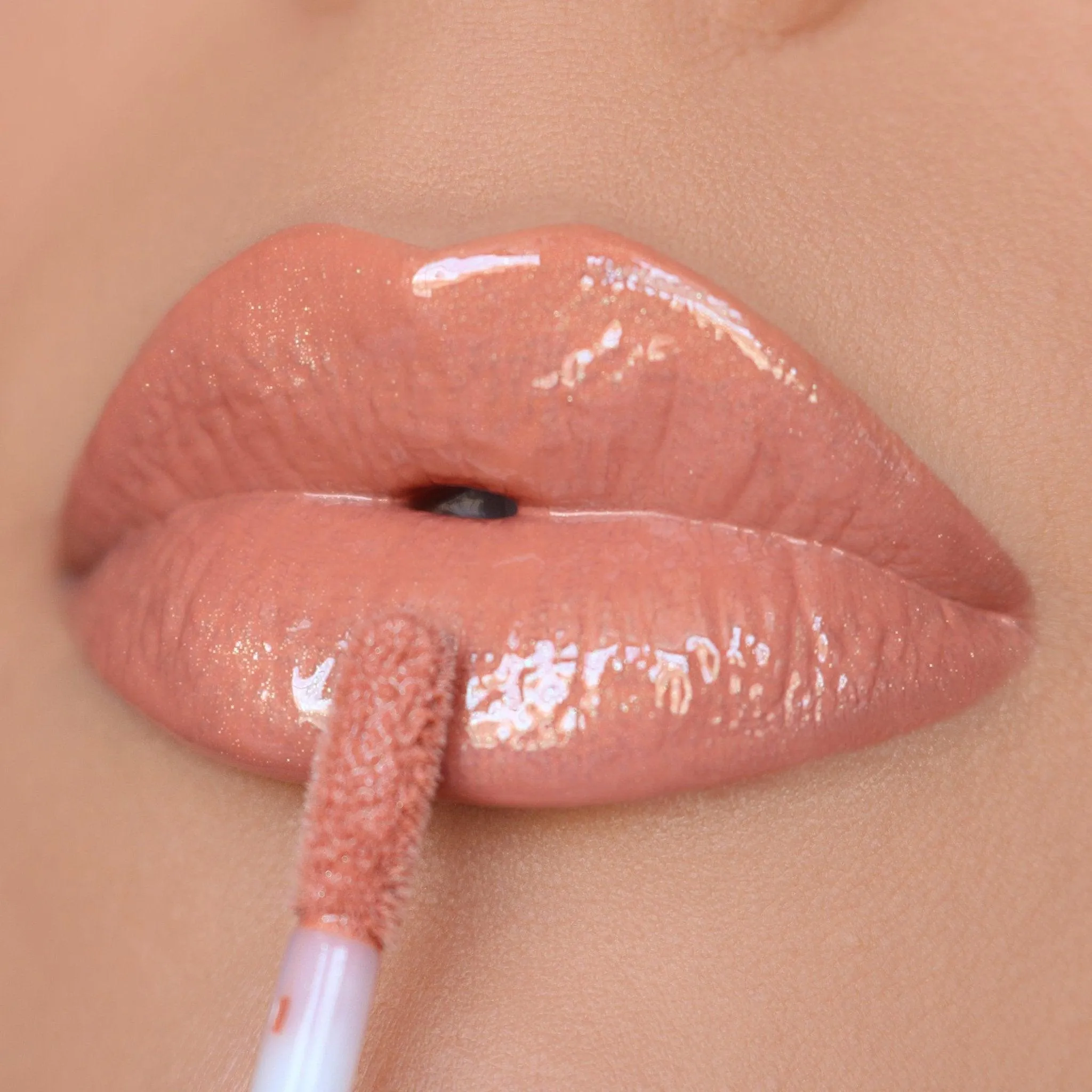 BEBELLA - BELLA LUXE LIPGLOSS (Various Shades)