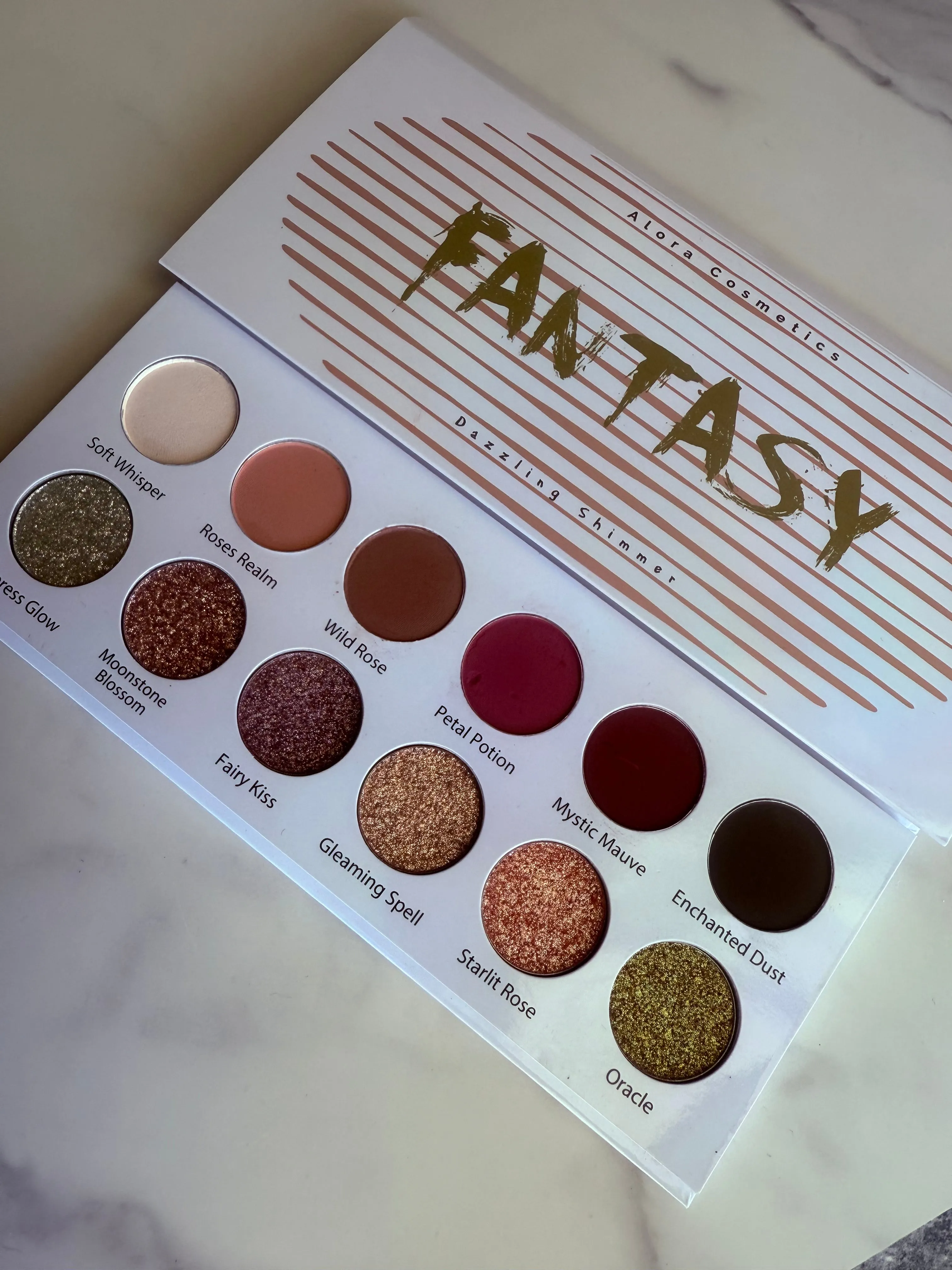 Fantasy Dazzling Shimmer Eyeshadow Palette