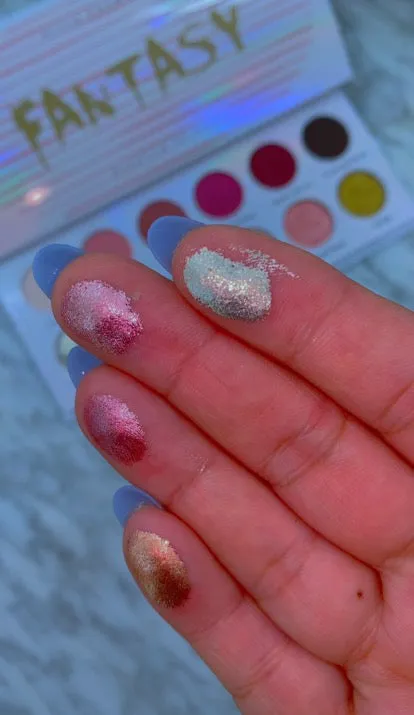 Fantasy Dazzling Shimmer Eyeshadow Palette