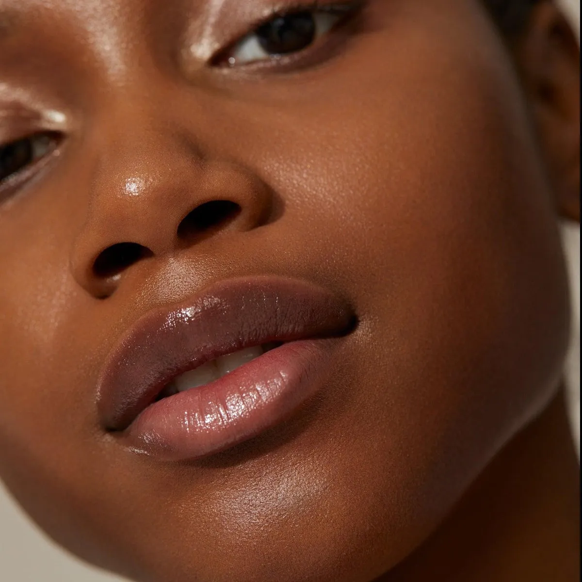 Lip Serum