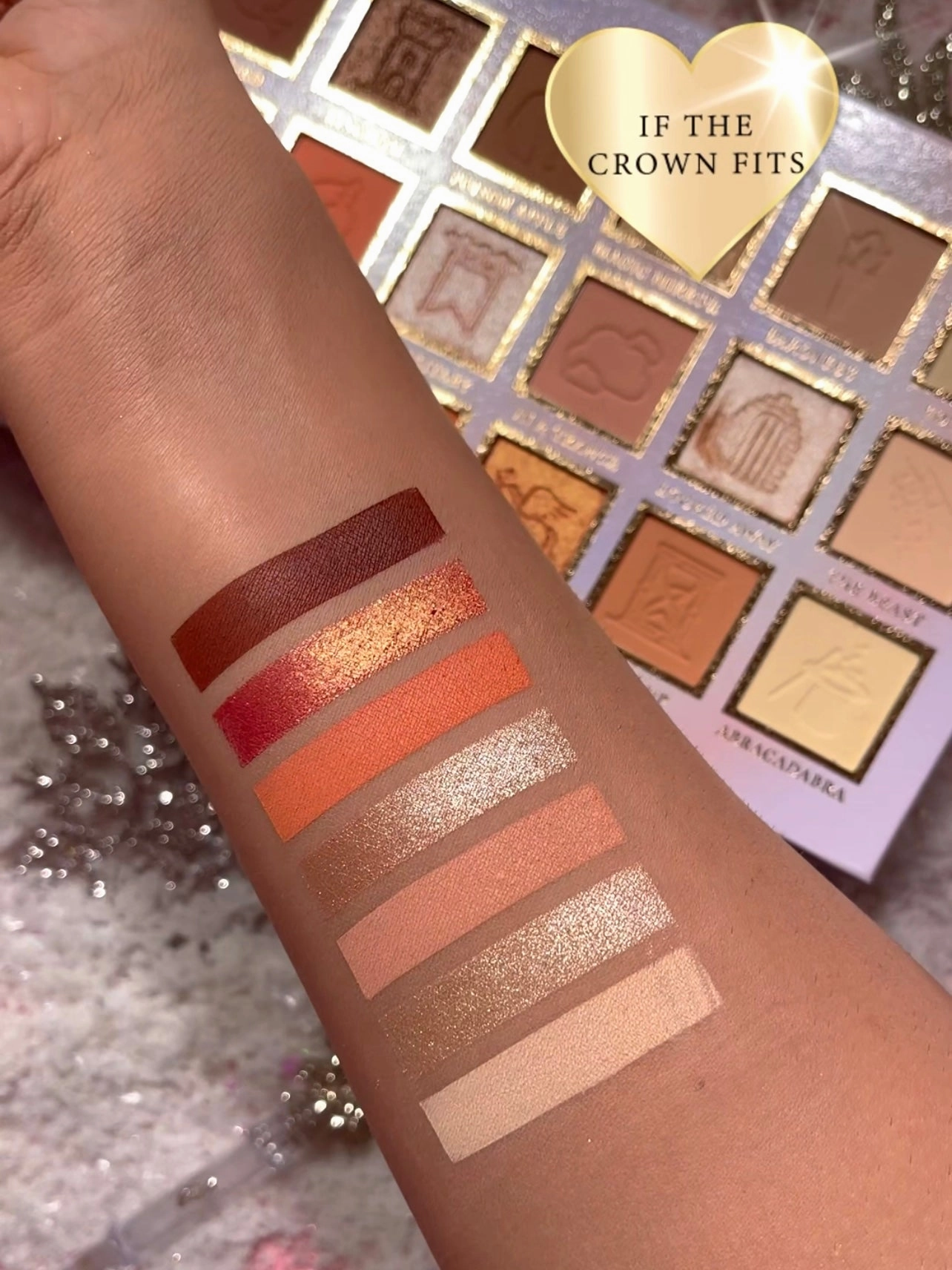 P.Louise If The Crown Fits Palette