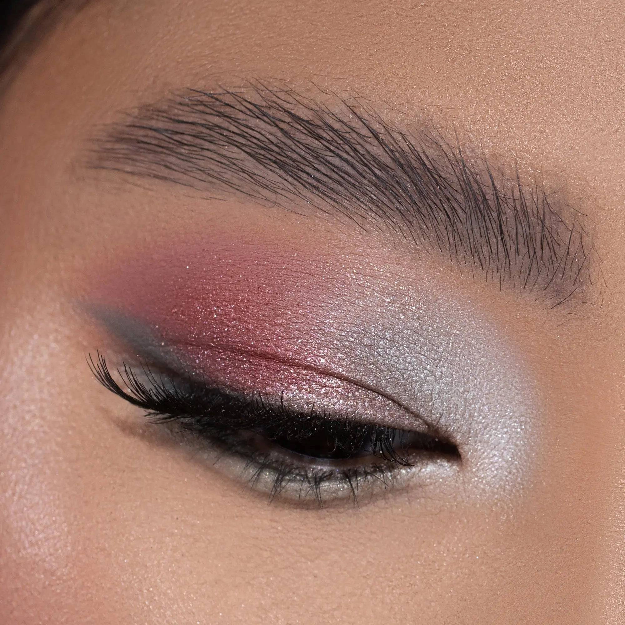RETRO GLAM EYESHADOW PALETTE