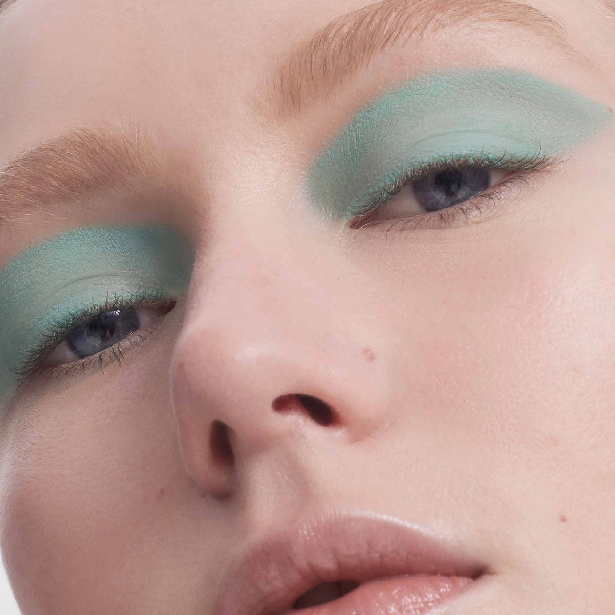 Satin Kajal Liner