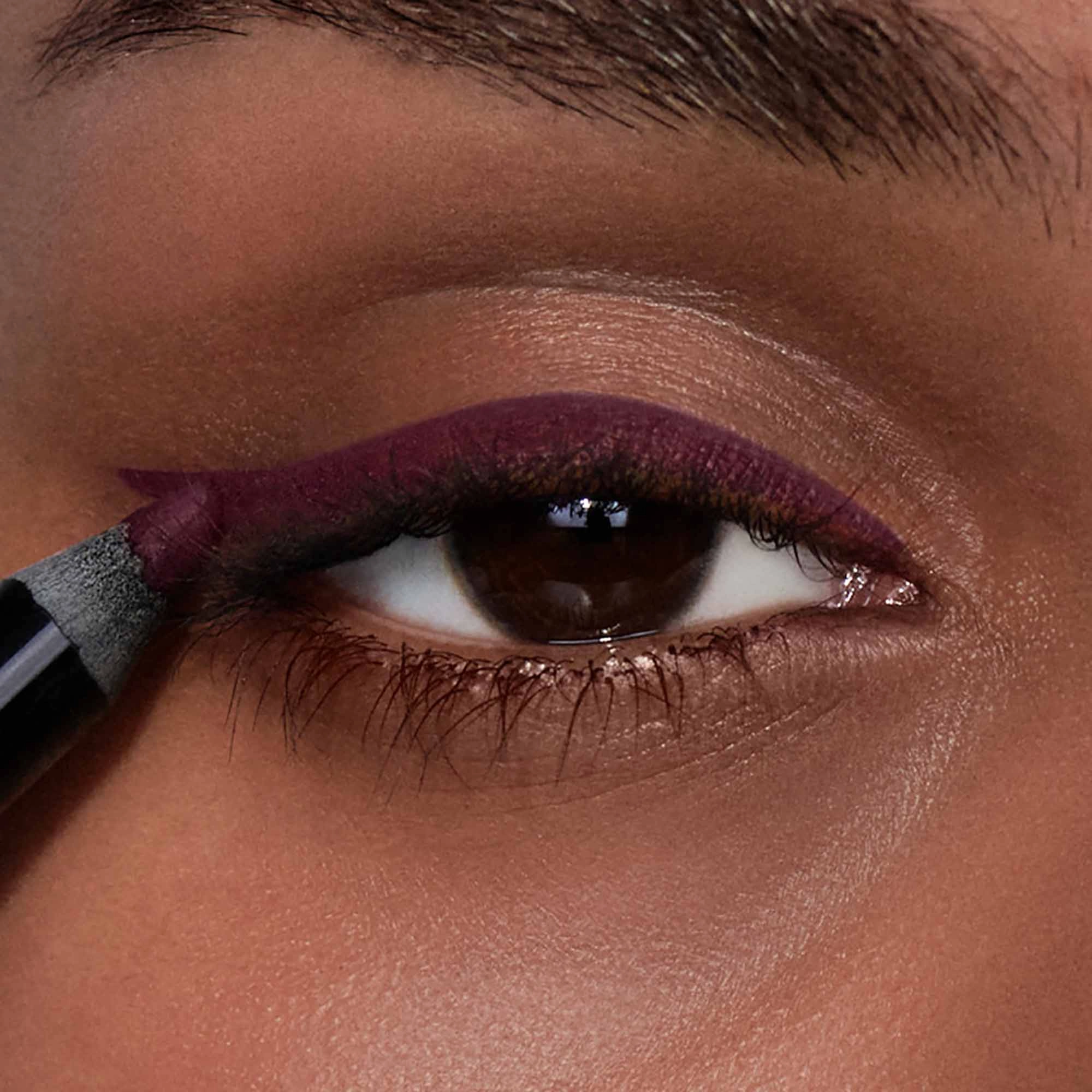 Satin Kajal Liner