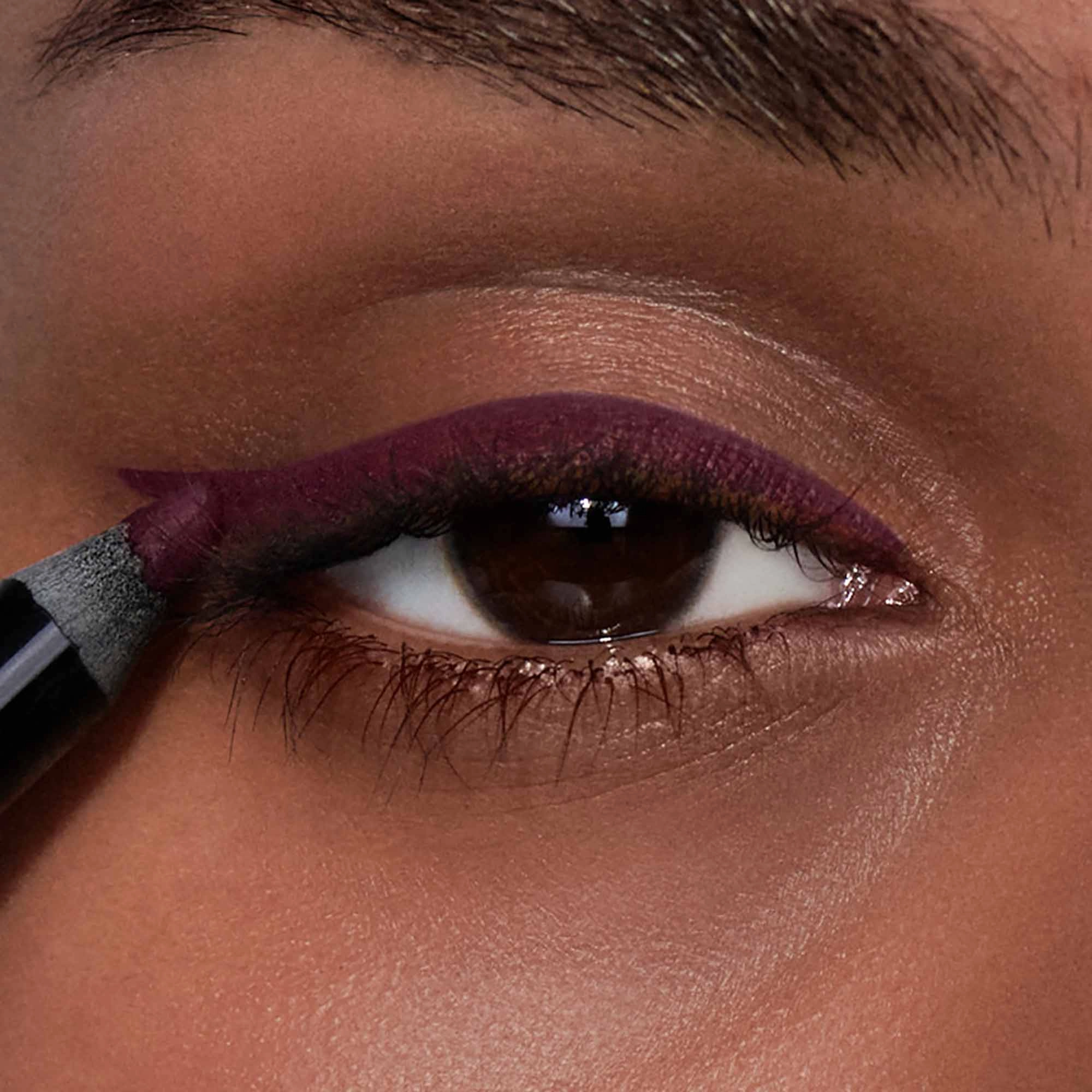 Satin Kajal Liner